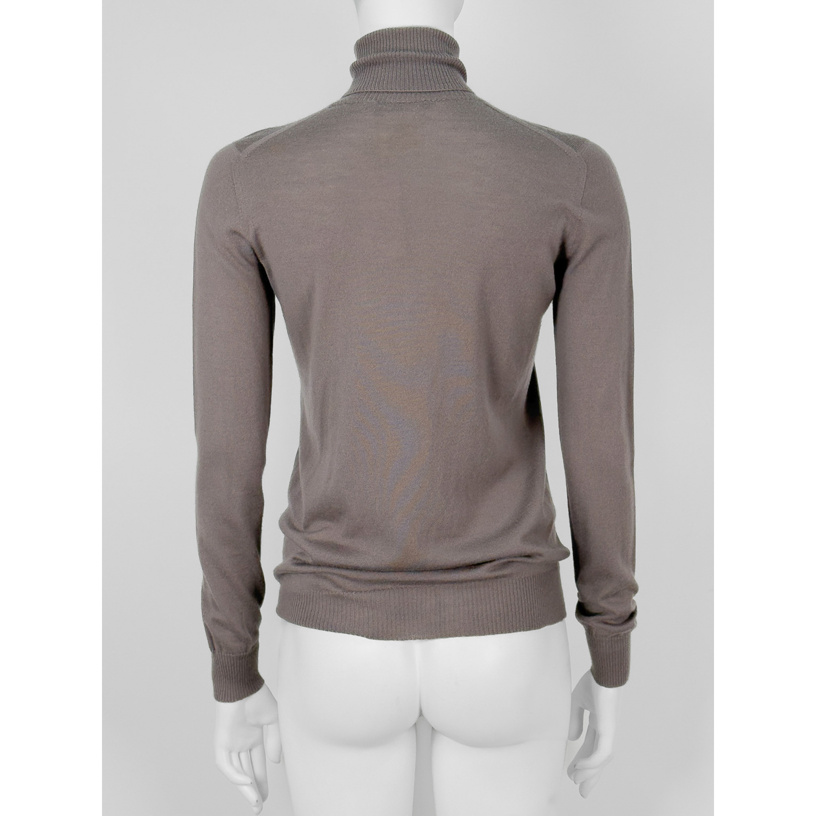 Kaszmirowy sweter z golfem