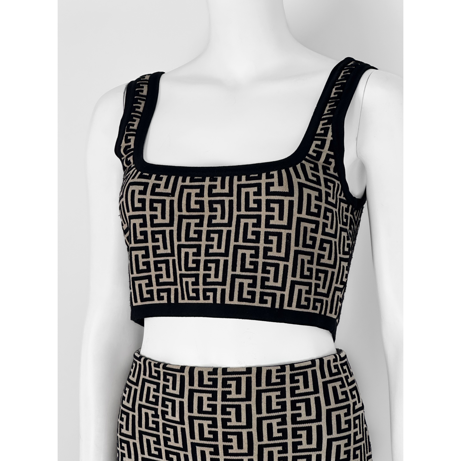 Komplet: top+ spódnica