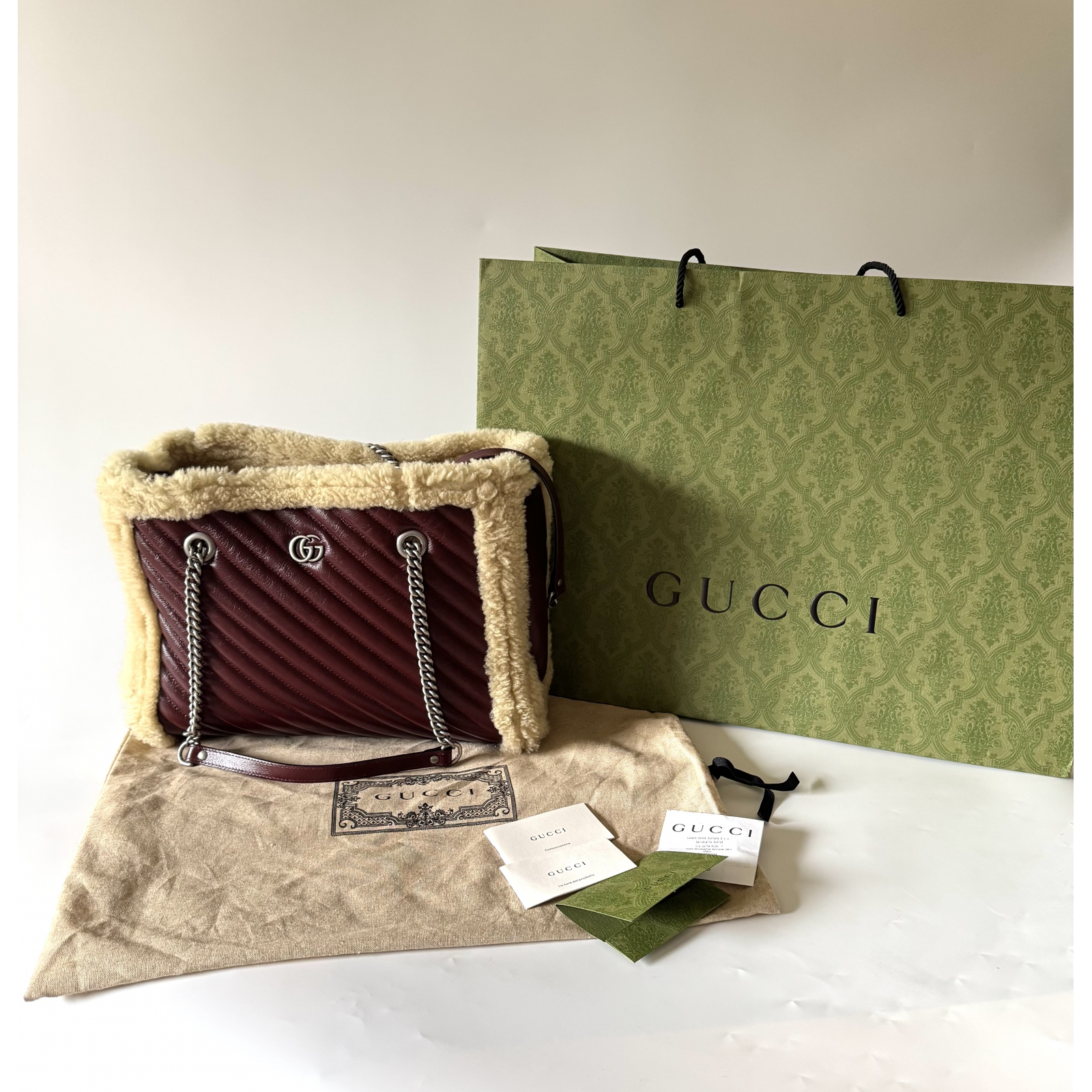 GUCCI Azalea Matelasse Shearling Medium Marmont Tote - torebka