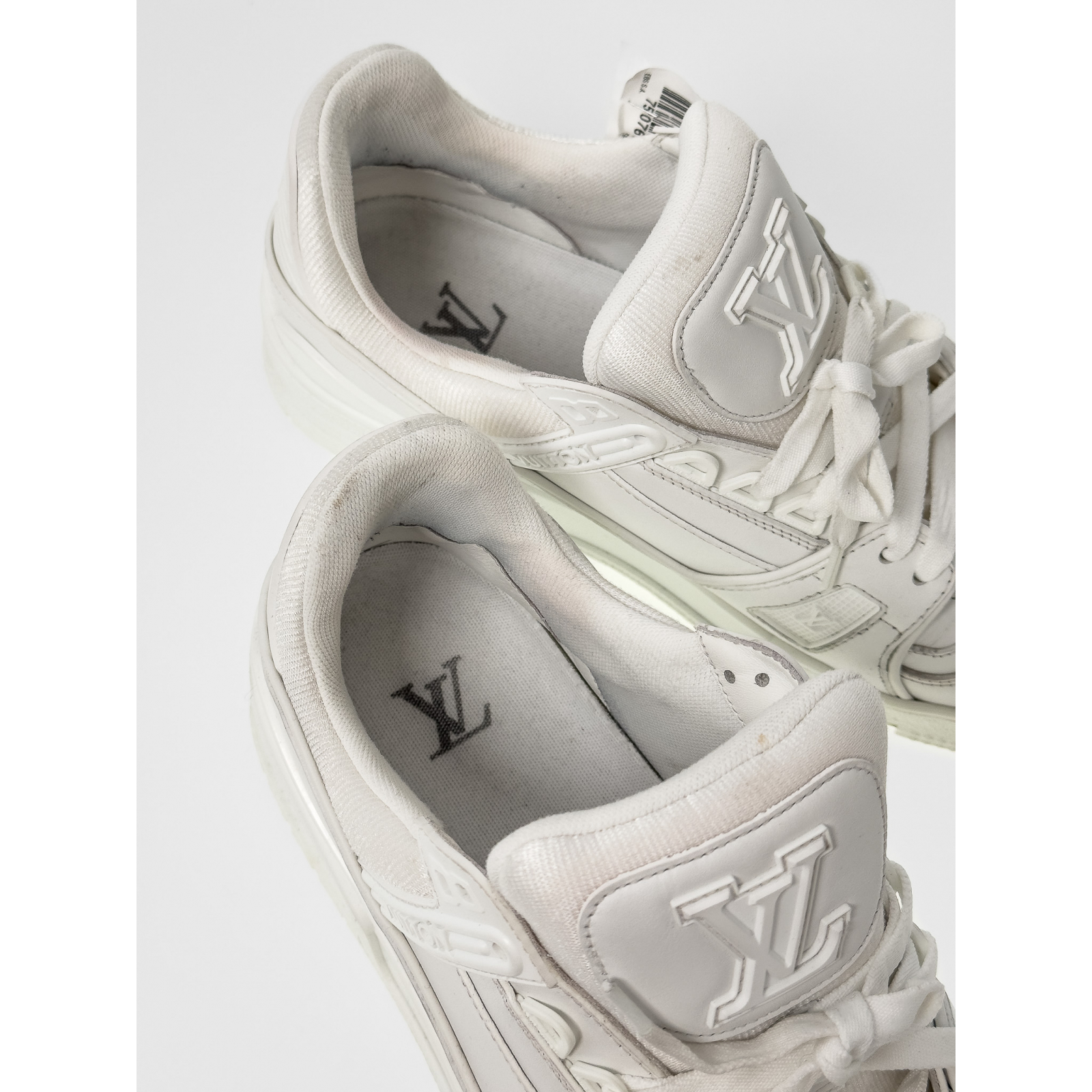 Sneakersy