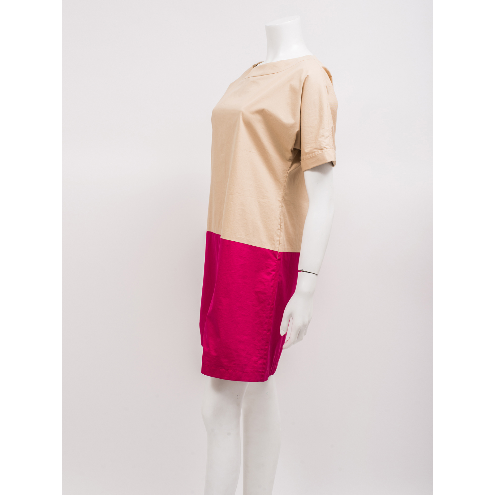 Marni sukienka beżowo-różowa