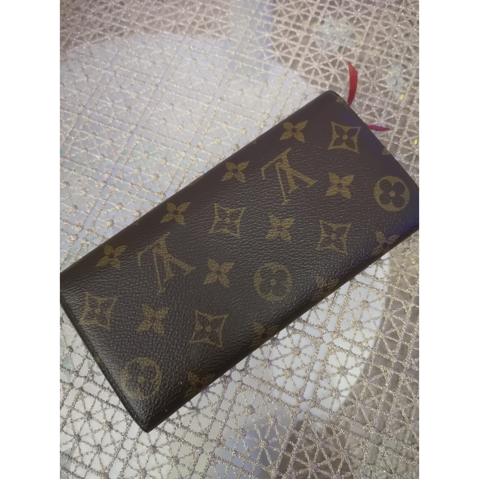Elegancki portfel Louis Vuitton