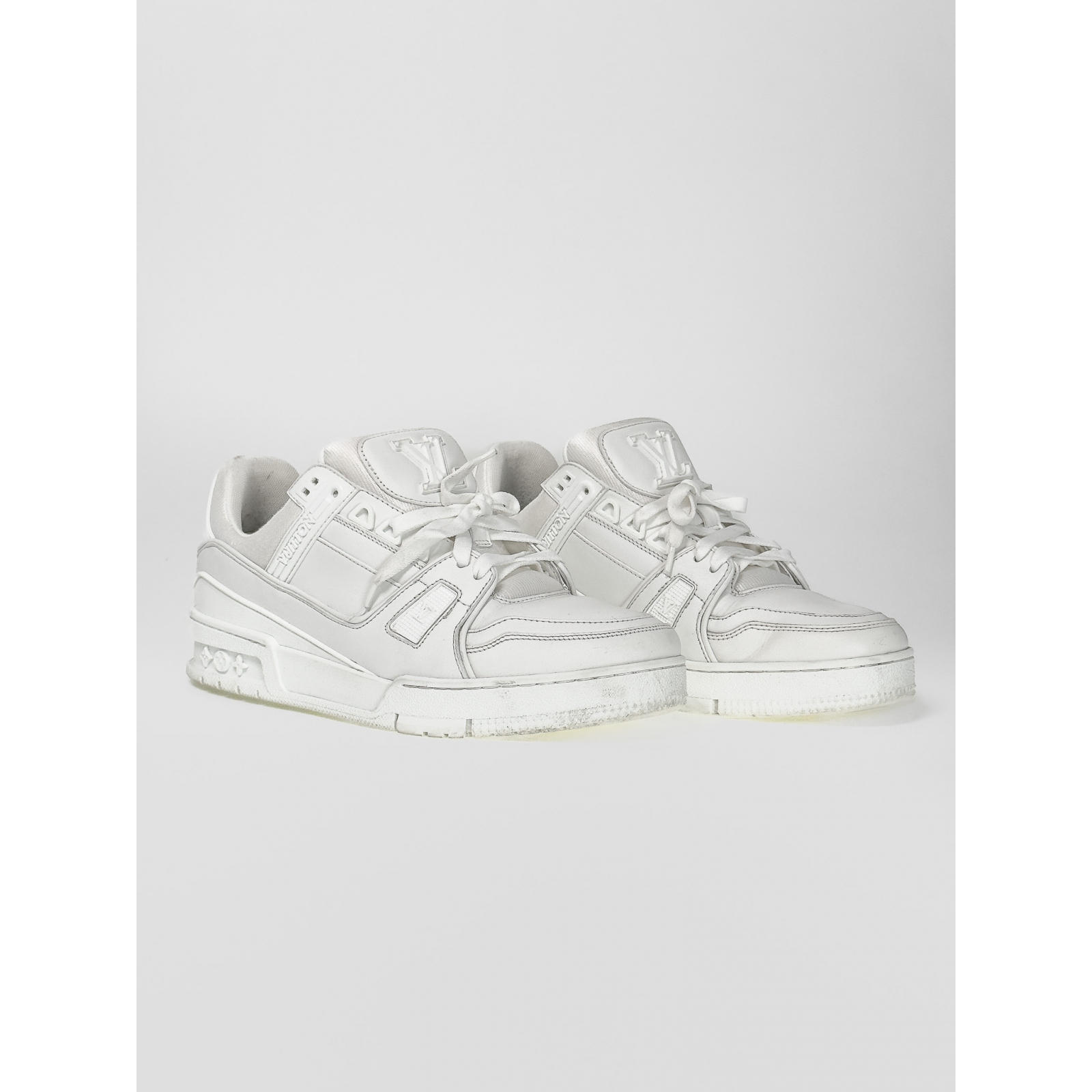 Sneakersy
