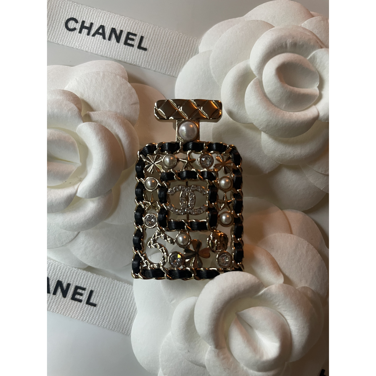 Broszka CHANEL