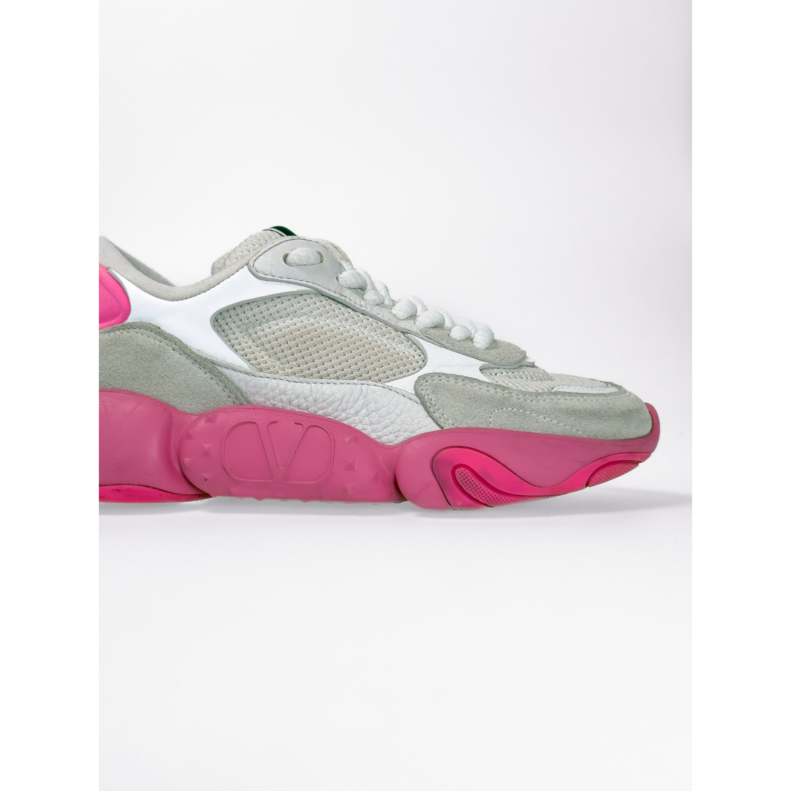 Sneakersy