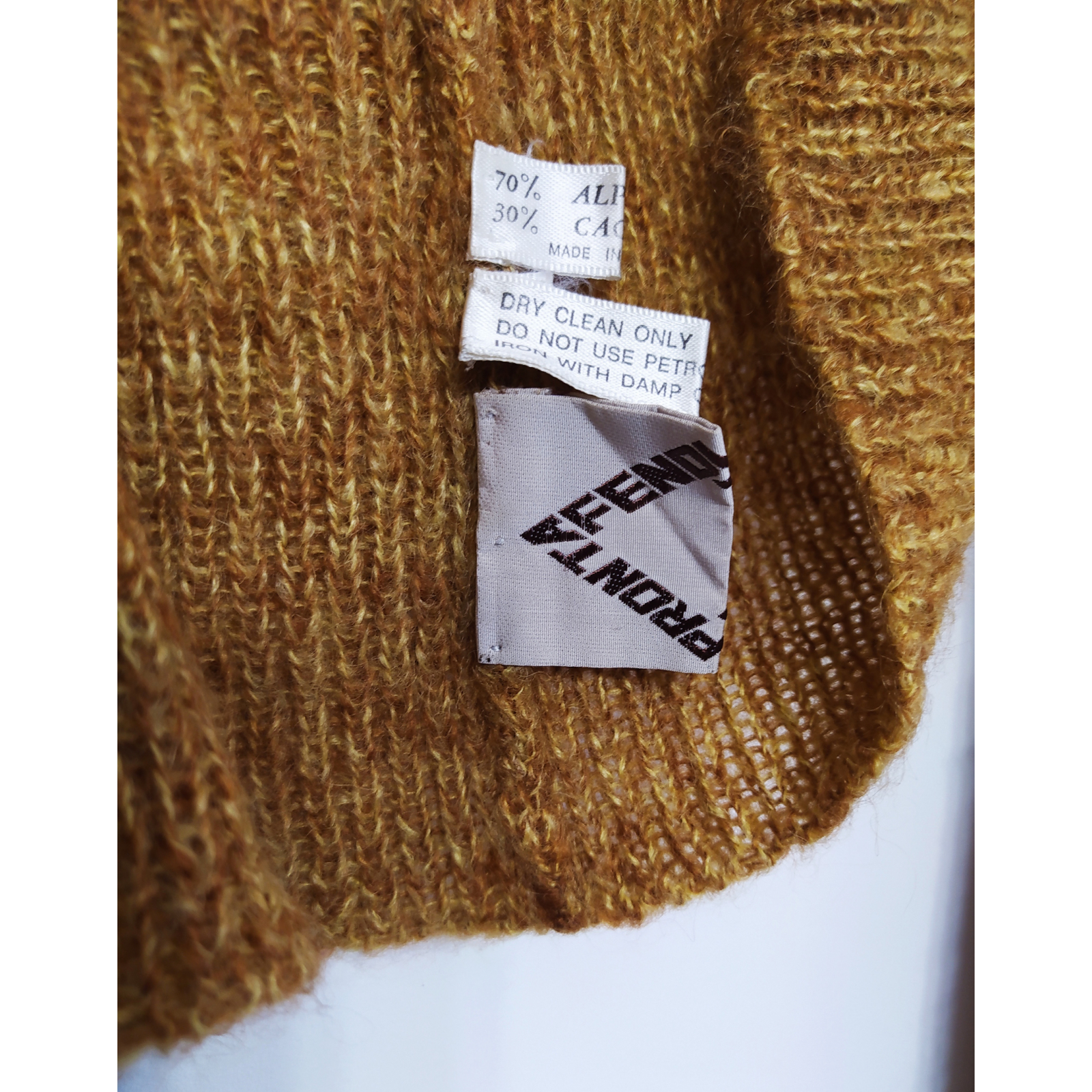 Sweter alpaca i kaszmir kolekcja haute couture Fendi 42 44