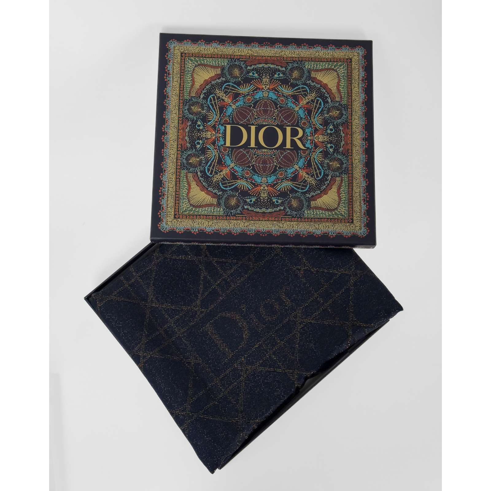 Wełniano-jedwabna chusta