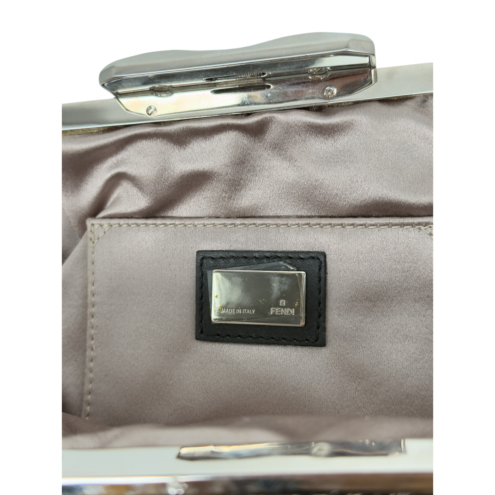 Welurowa kopertówka