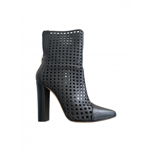 Buty