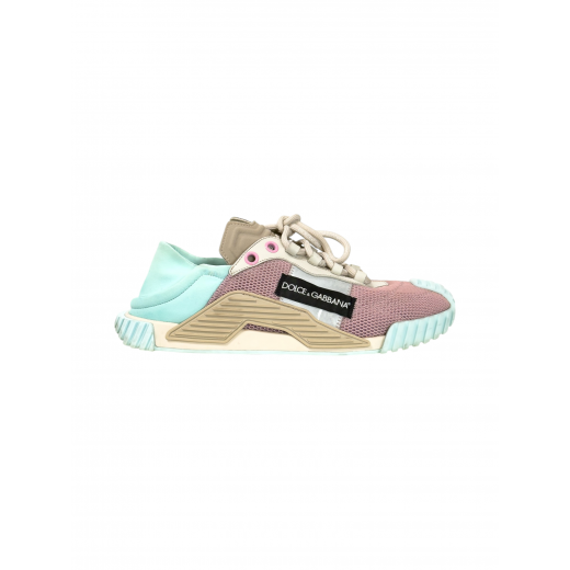 Sneakersy